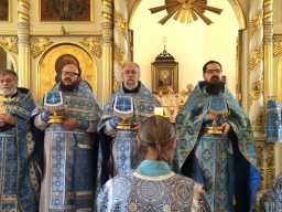 Покров Пресвятой Богородицы